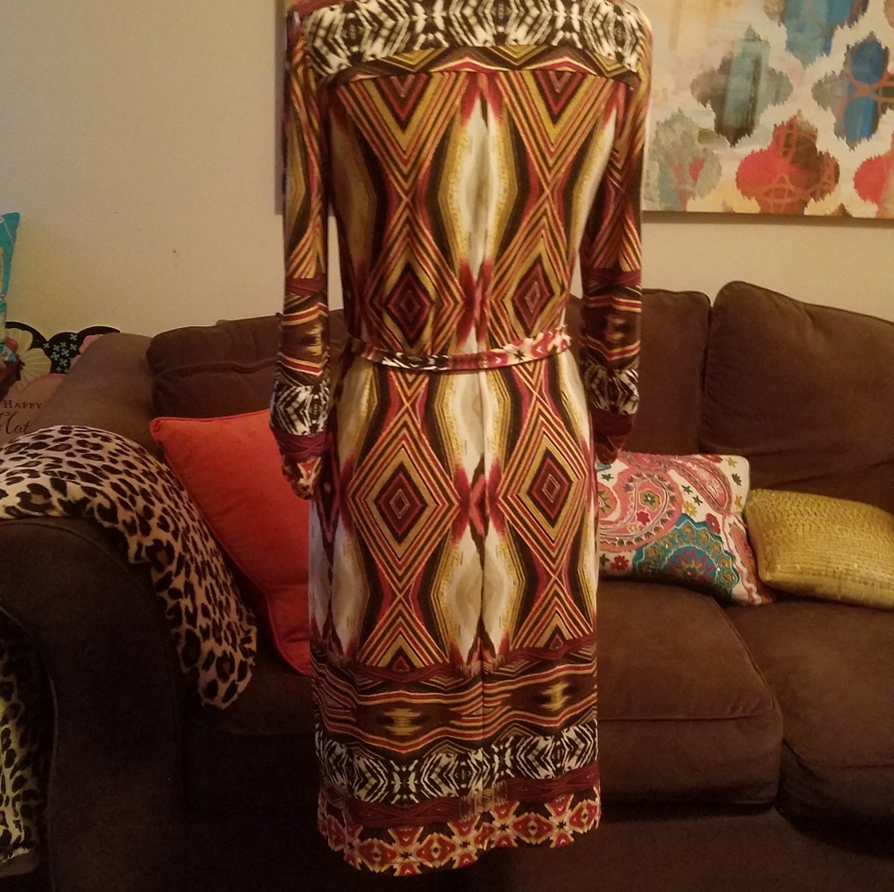 Dress - Picture 2 of 3